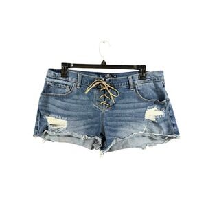 Hollister Low-Rise Vintage 3 Inch Baggy Jean Shorts For Sale. Size 31